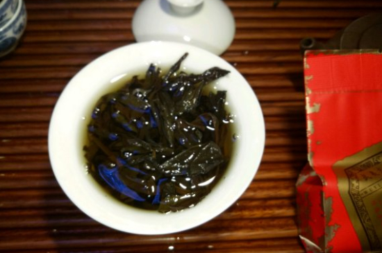 肉桂可以用紫砂壺沖泡嗎，紫砂壺能泡武夷巖茶肉桂用嗎？