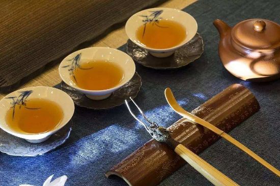 哪些茶適合泡功夫茶，功夫茶應(yīng)該配什么茶葉