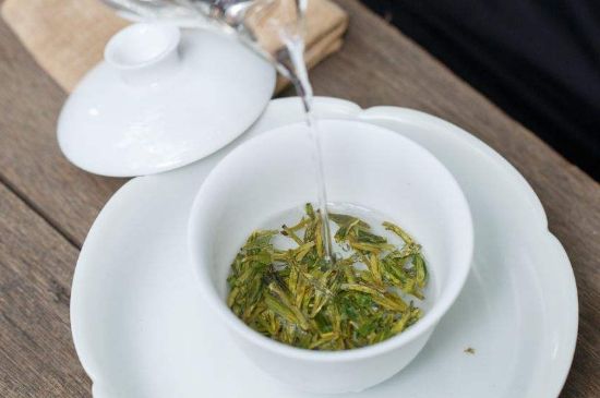 蒸茶和煮茶還有泡茶有什么區(qū)別，泡茶煮茶蒸茶哪個好喝？