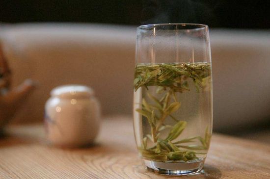 冷泡茶用什么茶葉最好，什么樣的茶適合冷泡？