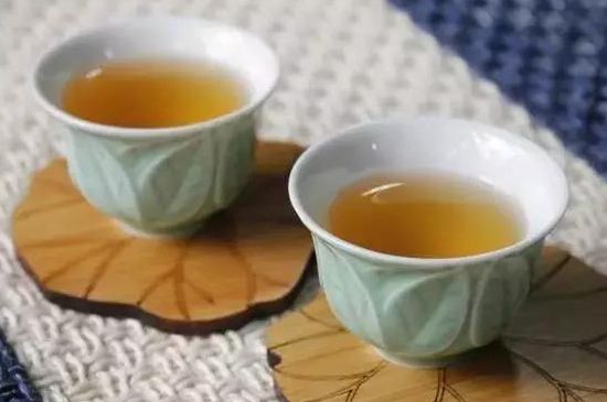茶的三個(gè)禮儀，茶的禮儀小知識(shí)