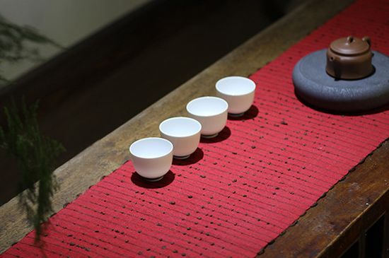 喝茶茶桌上的禮儀有哪些，泡茶待客十大禮儀不可不做！