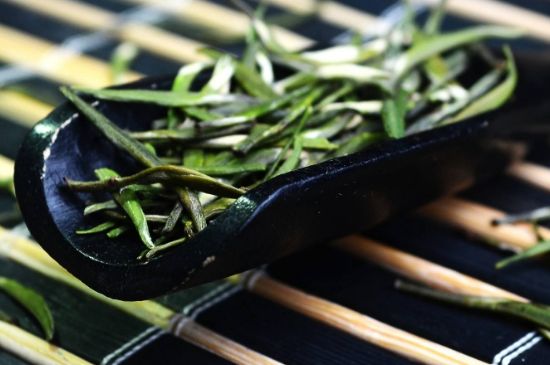 老茶和新茶哪個(gè)好，老茶好喝還是新茶好喝