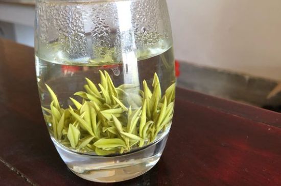 安吉白茶夏天怎么保存，安吉白茶能冷凍儲(chǔ)存嗎？