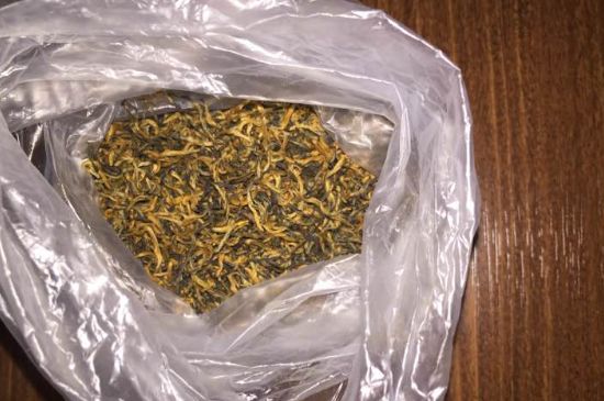 金駿眉染色鑒別帶圖，金駿眉染色如何分辨