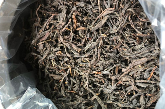 茶葉過期5年了但沒開封，茶葉放久了能喝嗎