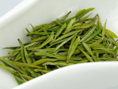 白茶顏色變黃還能喝嗎，發(fā)黃的白茶好不好？