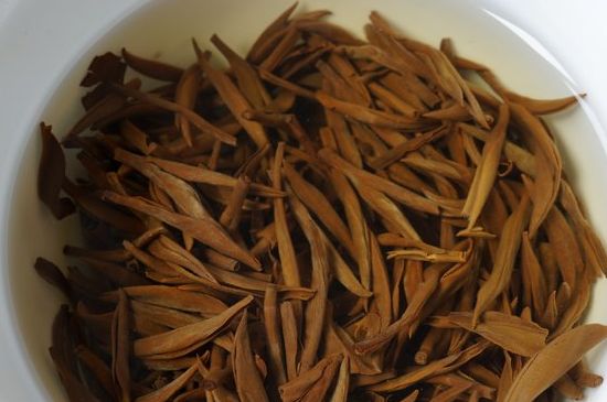 好壞金駿眉圖片對比，怎么挑選金駿眉茶葉