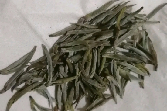 過(guò)期茶葉的八大妙用，過(guò)期的陳茶葉還能干什么用？