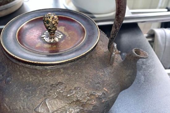 國(guó)產(chǎn)鐵壺危害，便宜鐵壺有毒嗎