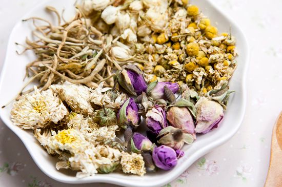 祛濕最有效的泡花茶，濕氣重適合泡什么花茶？