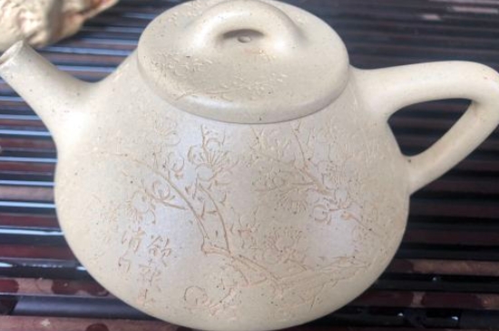 新買的紫砂壺為什么會裂，真的紫砂壺是不是很容易開裂？