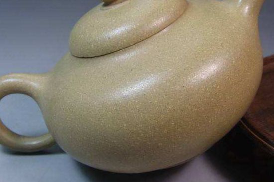 一把真正的本山綠泥壺最低多少錢，什么價格能買到本山綠泥紫砂壺？