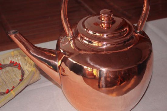 紫銅壺好還是黃銅壺好，紫銅壺與黃銅壺的區(qū)別