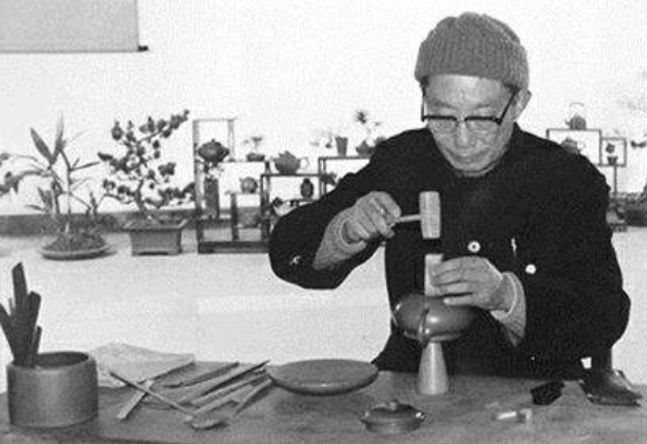 景舟八式紫砂壺圖片及名稱，經(jīng)典壺型顧景舟八式值多少錢？