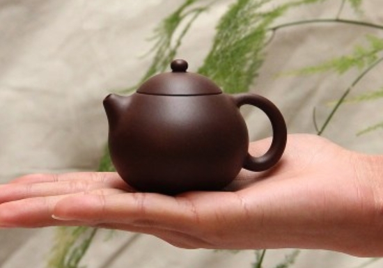 宜興紫砂壺四大經(jīng)典壺型叫什么，傳統(tǒng)紫砂四大名壺介紹