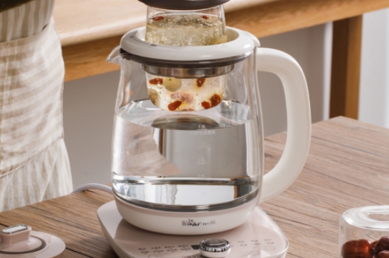 煮茶器和養(yǎng)生壺有什么區(qū)別，養(yǎng)生壺跟煮茶器哪個(gè)實(shí)用好用？