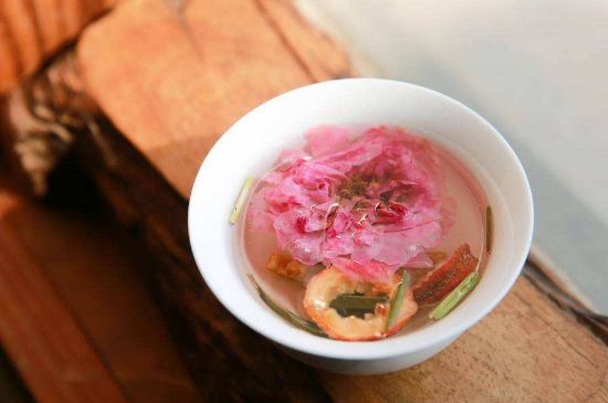 玫瑰花的最佳搭配，喝玫瑰花茶搭配什么喝好？