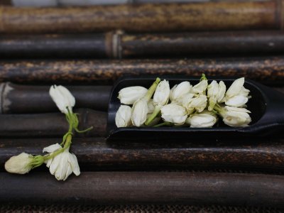 茉利花茶有什么功效作用，不適合什么人喝？