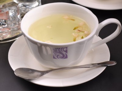 茉利花茶有什么功效作用，不適合什么人喝？