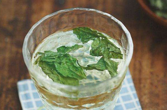 荷葉茶每天喝多少合適，什么時(shí)候喝最好？