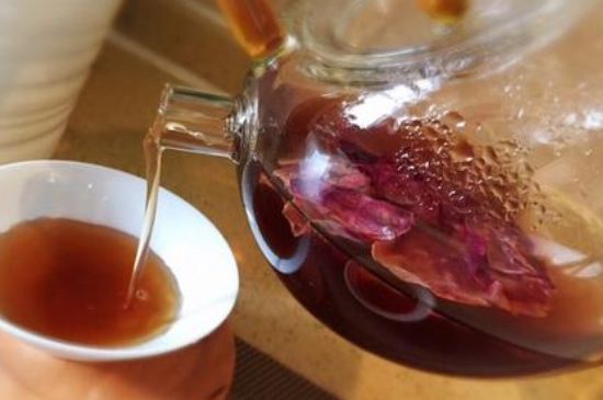 喝玫瑰花茶能祛斑嗎，玫瑰花茶有祛斑的功效嗎？