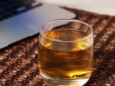 女孩喝茉莉茶的好處，茉莉花茶女生喝好嗎？