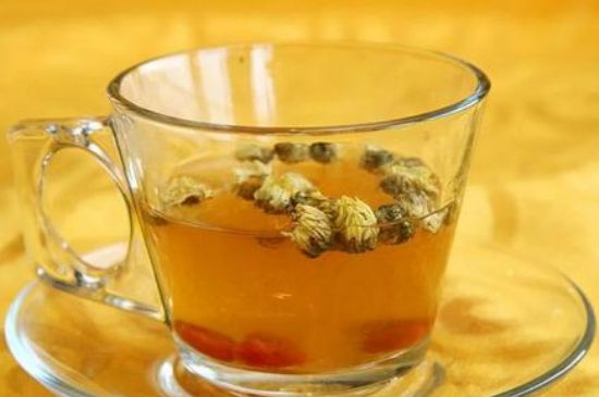 菊花茶的最佳搭配有哪幾樣，菊花茶和什么搭配喝效果好？