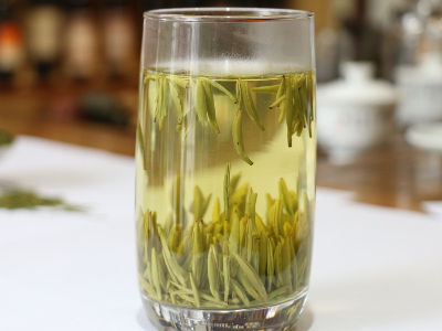 竹葉青茶怎么樣，檔次較高味道略苦價(jià)格比較貴