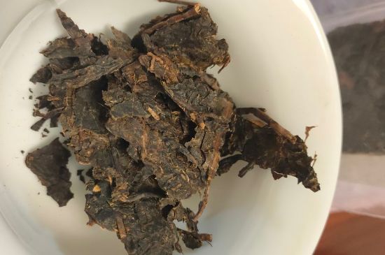 一天什么時候喝黑茶最好，喝黑茶一天最佳時間和季節(jié)