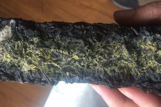 怎么知道涇渭茯茶是否變質(zhì)，茯磚茶金花和發(fā)霉的區(qū)別