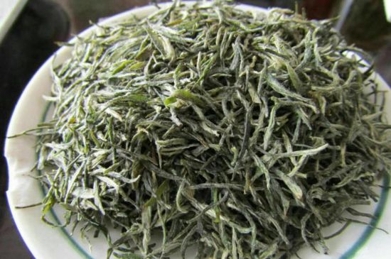 竹葉青和毛尖的區(qū)別，毛尖和竹葉青怎么分辨？