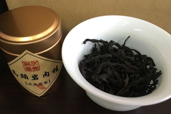 拼配的馬頭巖肉桂，還配叫馬肉嗎？請叫它“馬頭巖大紅袍”