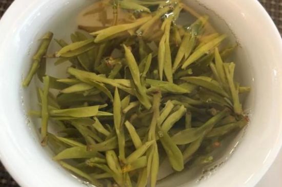 龍井好喝還是毛尖好喝，綠茶是龍井好還是毛尖好？