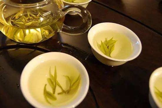 黃茶不適合哪些人喝，黃茶的功效與作用禁忌