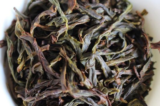 蜜蘭香和鴨屎香區(qū)別，鳳凰單樅鴨屎香vs蜜蘭香圖片對比