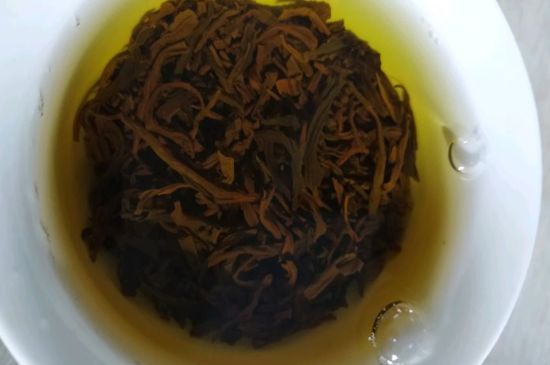 正山小種很細(xì)還很黑亮，正山小種越細(xì)越好嗎