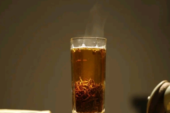 一天3杯紅茶抗癌，常飲紅茶對身體有好處！